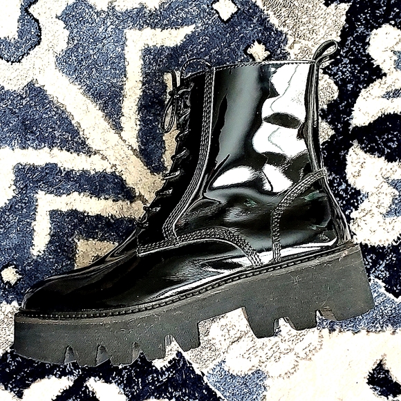 Jeffrey Campbell platform zip up boots - Picture 2 of 12